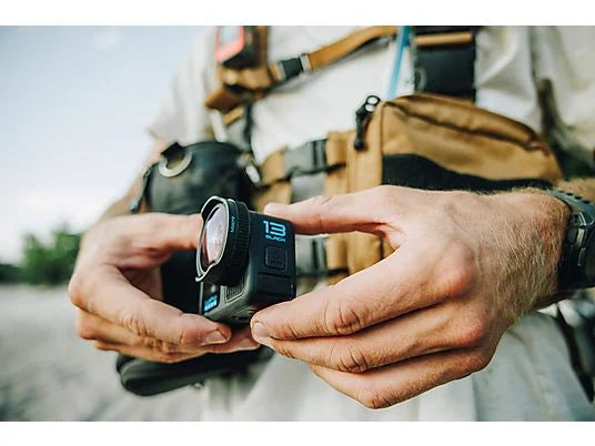 GoPro Hero13 Ultra Wide Edition, Sensor de 27 MP, Micrófono, Pantalla LCD frontal con Vista Previa, Sensor CMOS de 1/1,9", Negro