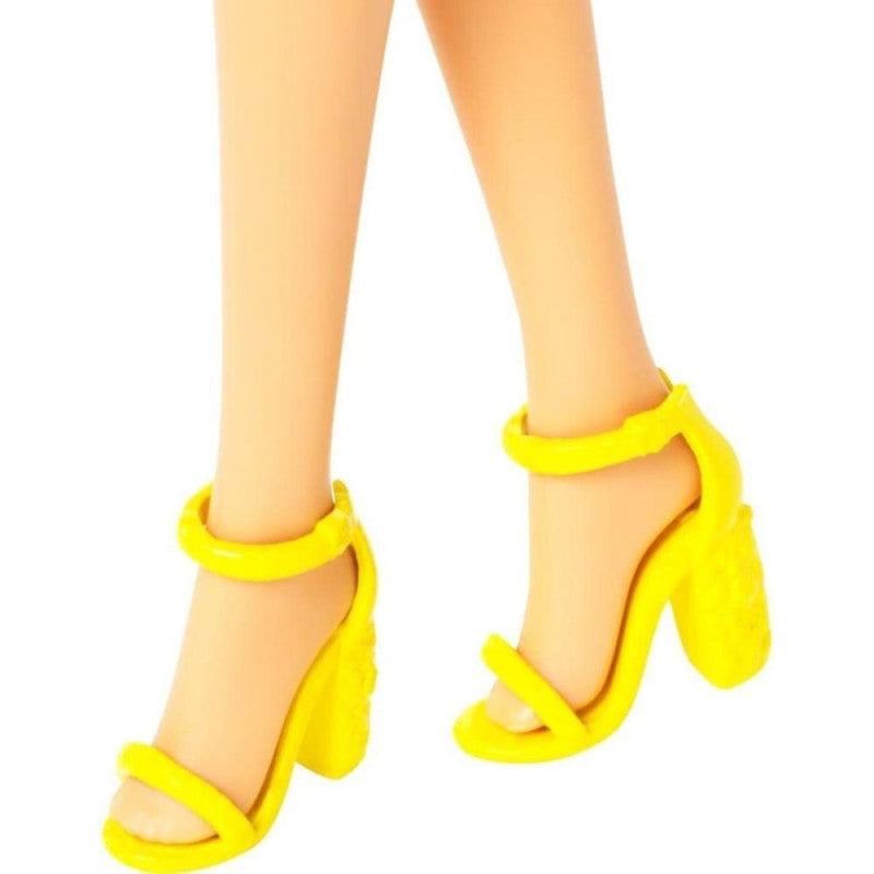 Barbie Fashionista con 4 Modas