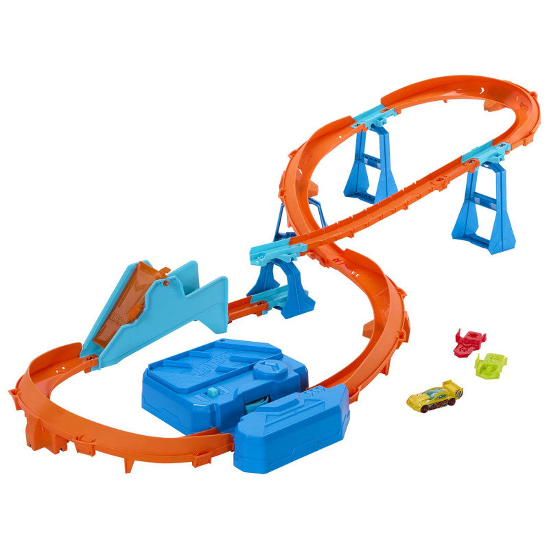 Hot Wheels Conjunto de Juego Circuito Supersalto de Track Creator con Coche
