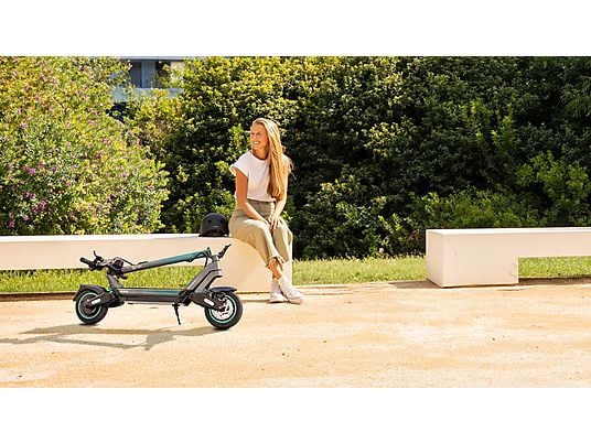 Cecotec Bongo Y45 Connected, 750 W, 350 W, S-Driving System, Pendientes 15%, Autonomía 45 km, Doble suspensión, App